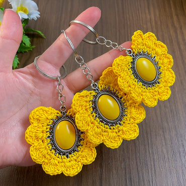The crochet sunflower keychain pattern my friends begged me to share