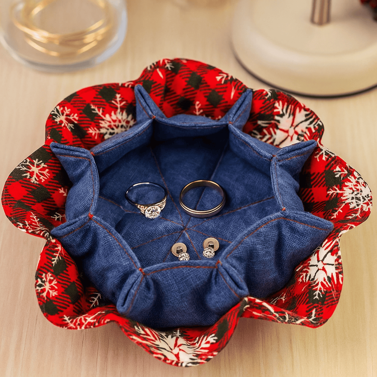 The fabric basket sewing pattern that turned me into an organizer - Hand Trendy