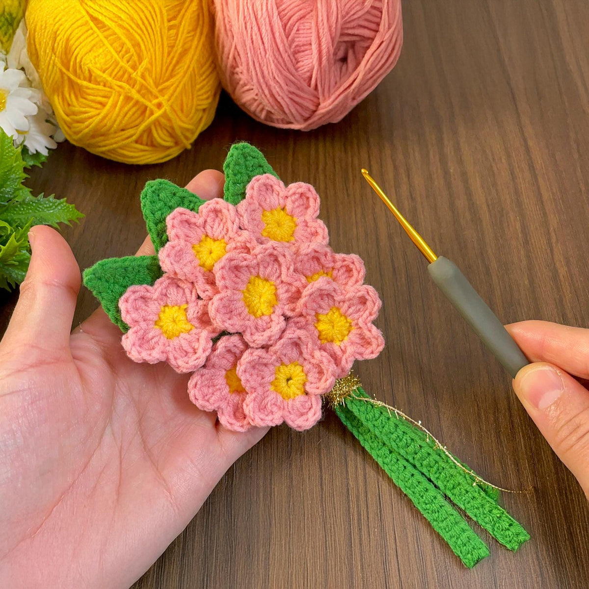 3D Crochet Flower Bouquet Pattern PDF-Handmade Room Decoration