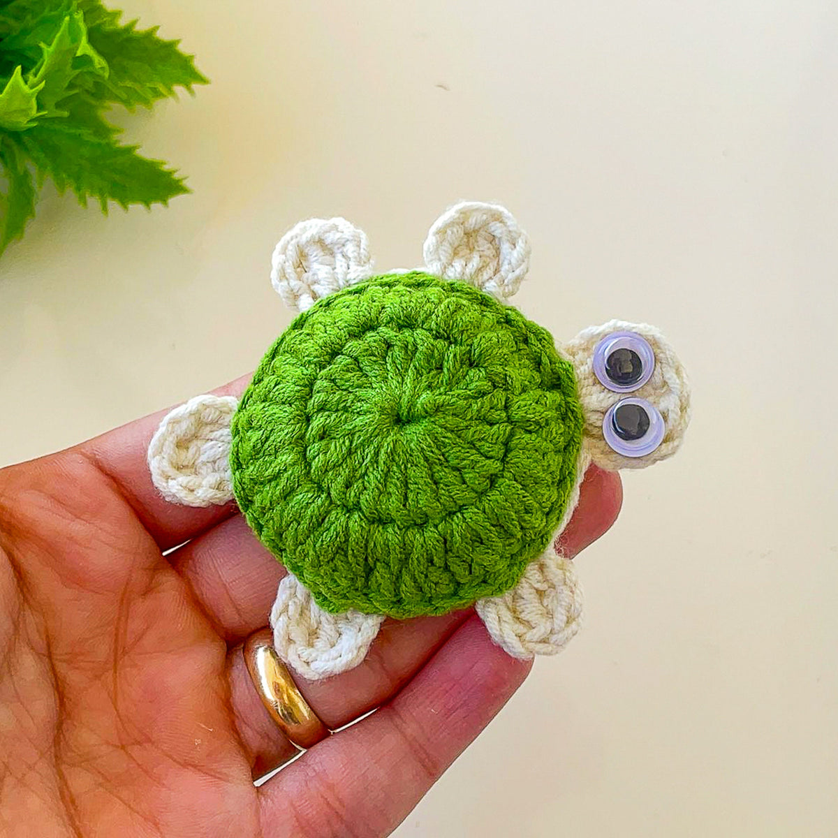 Easy Turtle Crochet Keychain Pattern PDF - Keychain PDF Tutorial - Hand Trendy