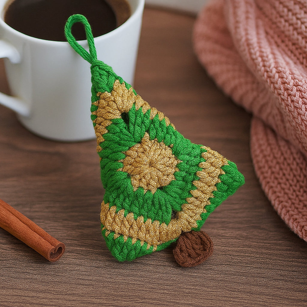 Christmas Tree Crochet Pattern PDF – Mini Holiday Ornament Tutorial – Handmade Crochet Xmas Decoration - Hand Trendy