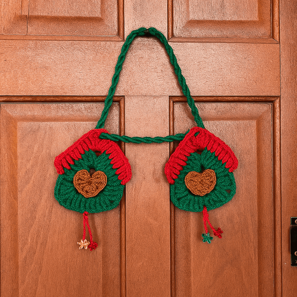 Crochet Heart House Ornament Pattern PDF – Handmade Door Hanging Tutorial – Holiday Crochet Wall Decoration - Hand Trendy
