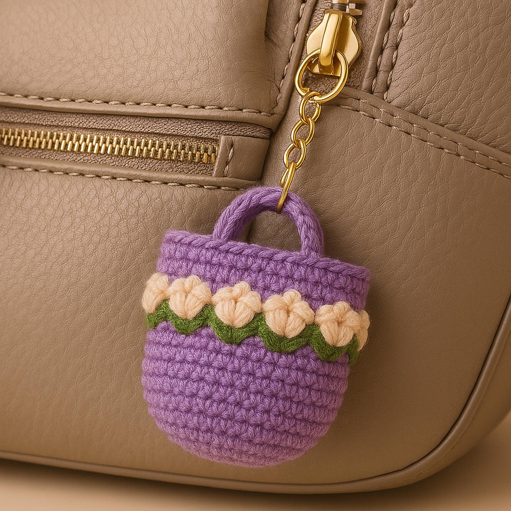Floral Bag Keychain Crochet PDF Pattern - Mini Flower Purse Keyring Tutorial - Hand Trendy