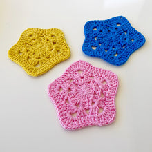 Simple Star Pattern Crochet PDF - Xmas Decor, Star, and Tree Designs - Hand Trendy