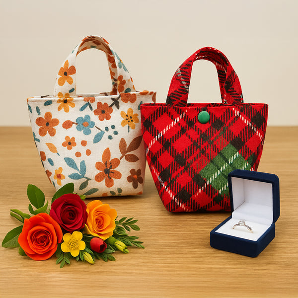 Mini Christmas Tote Bag Sewing Pattern PDF, Small Gift Bag DIY Template