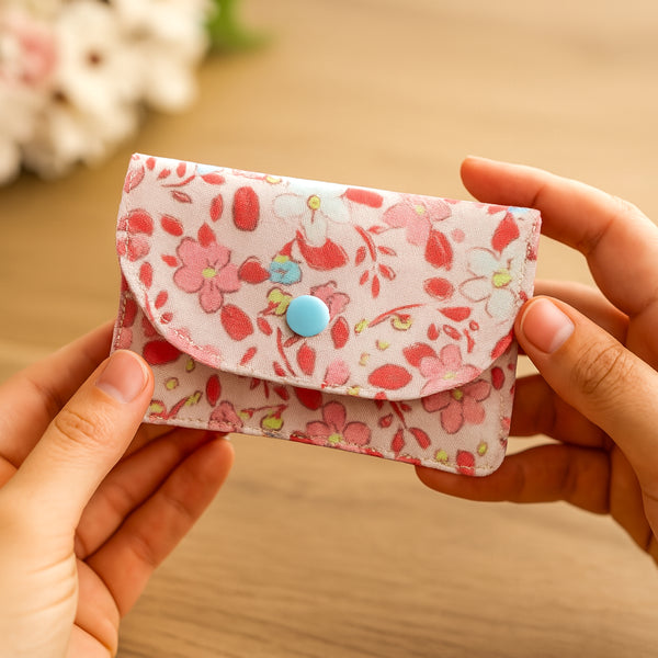 Handmade Wallet Sewing Pattern, Digital Download DIY Fabric Card Holder