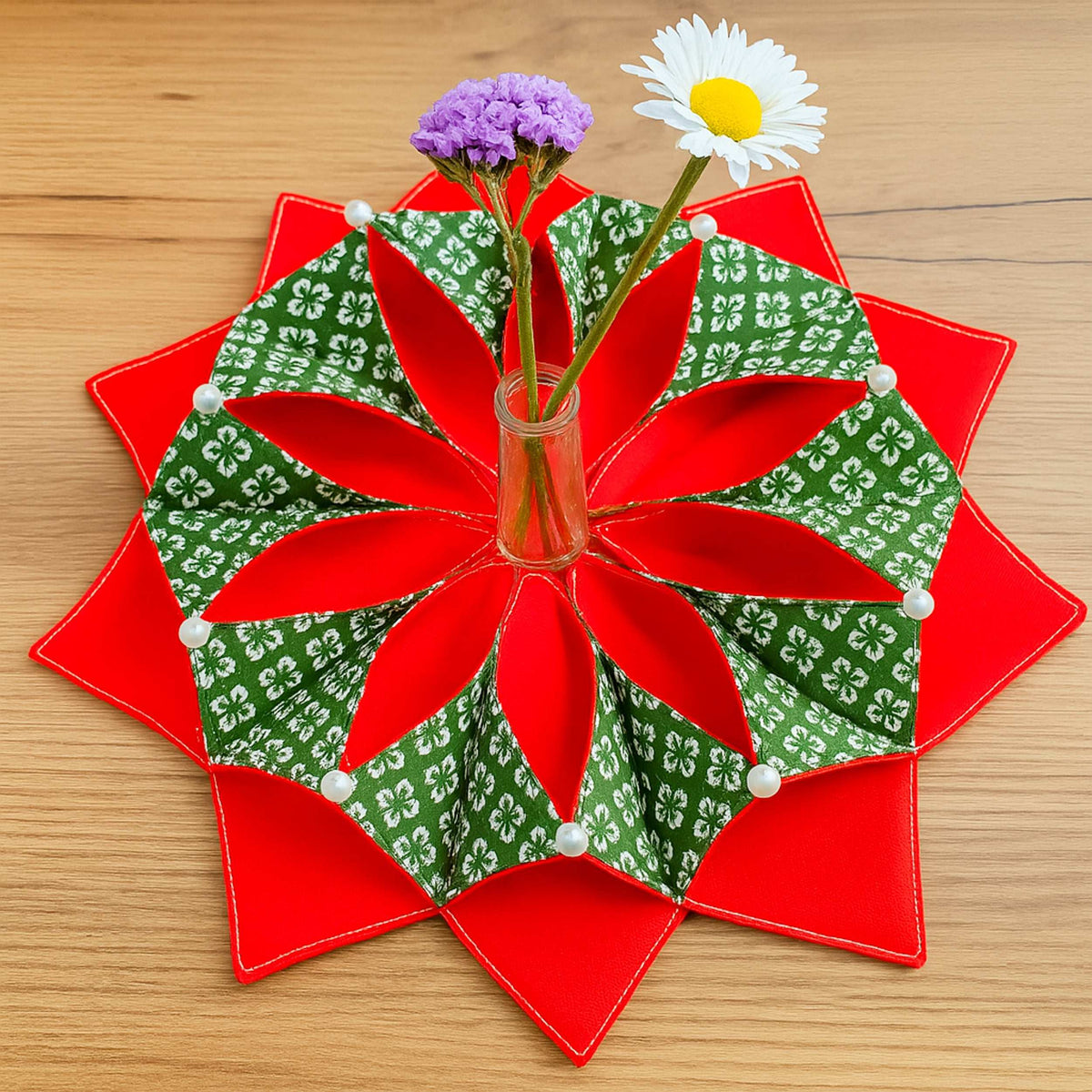 Christmas Poinsettia Candle Mat Sewing Pattern - Hand Trendy