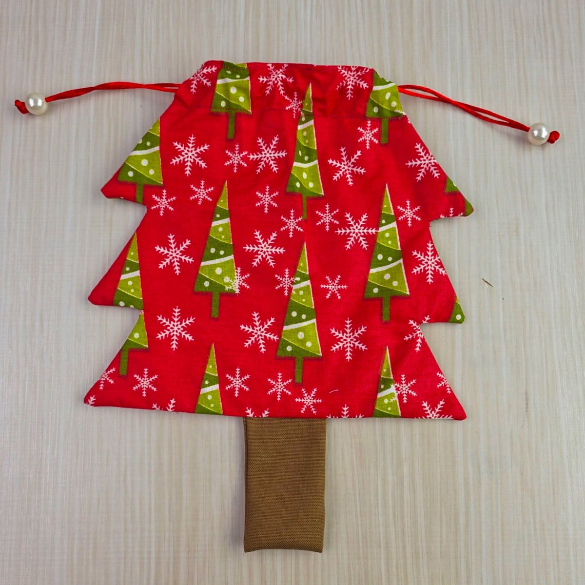 Christmas Tree Pouch Sewing Pattern for Bag Charm Tutorial Easy DIY Fabric Drawstring PDF - Hand Trendy