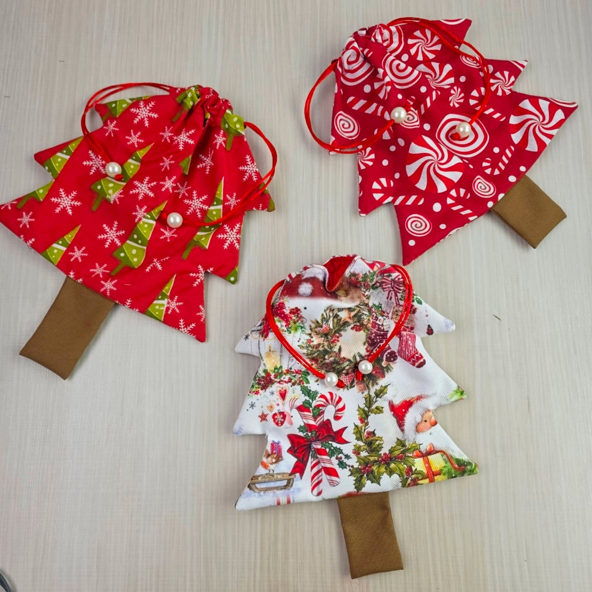 Christmas Tree Pouch Sewing Pattern for Bag Charm Tutorial Easy DIY Fabric Drawstring PDF - Hand Trendy