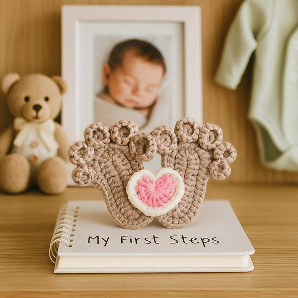 Crochet Baby Feet Applique Pattern PDF, DIY Newborn Footprint Motif - Hand Trendy
