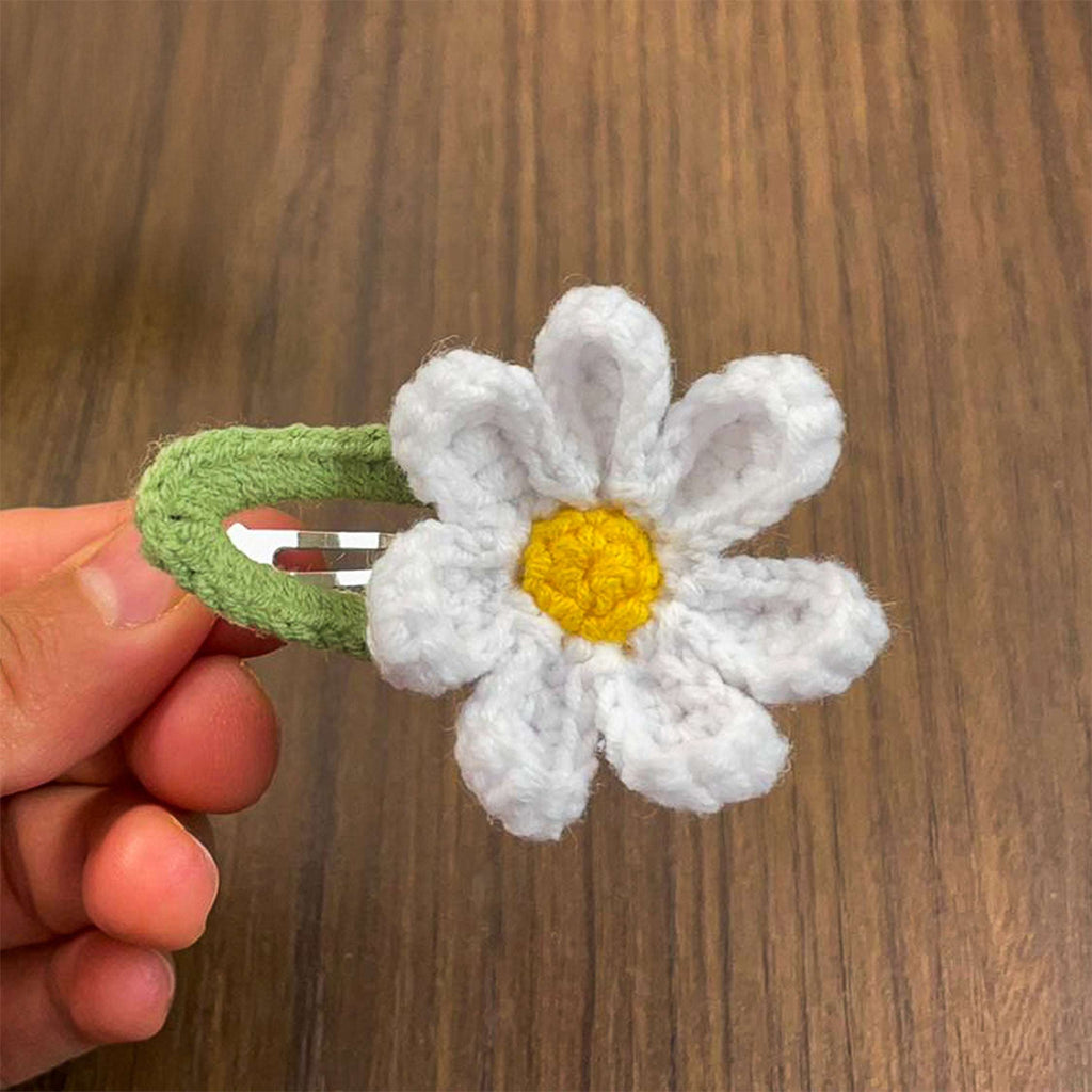 Crochet Daisy Hair Clip PDF Pattern for Handmade Flower Hair Accessory Design - Hand Trendy