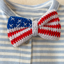 Crochet American Flag Bow Pattern PDF, Patriotic Hair Bow Design, Fourth Of July Accessory
