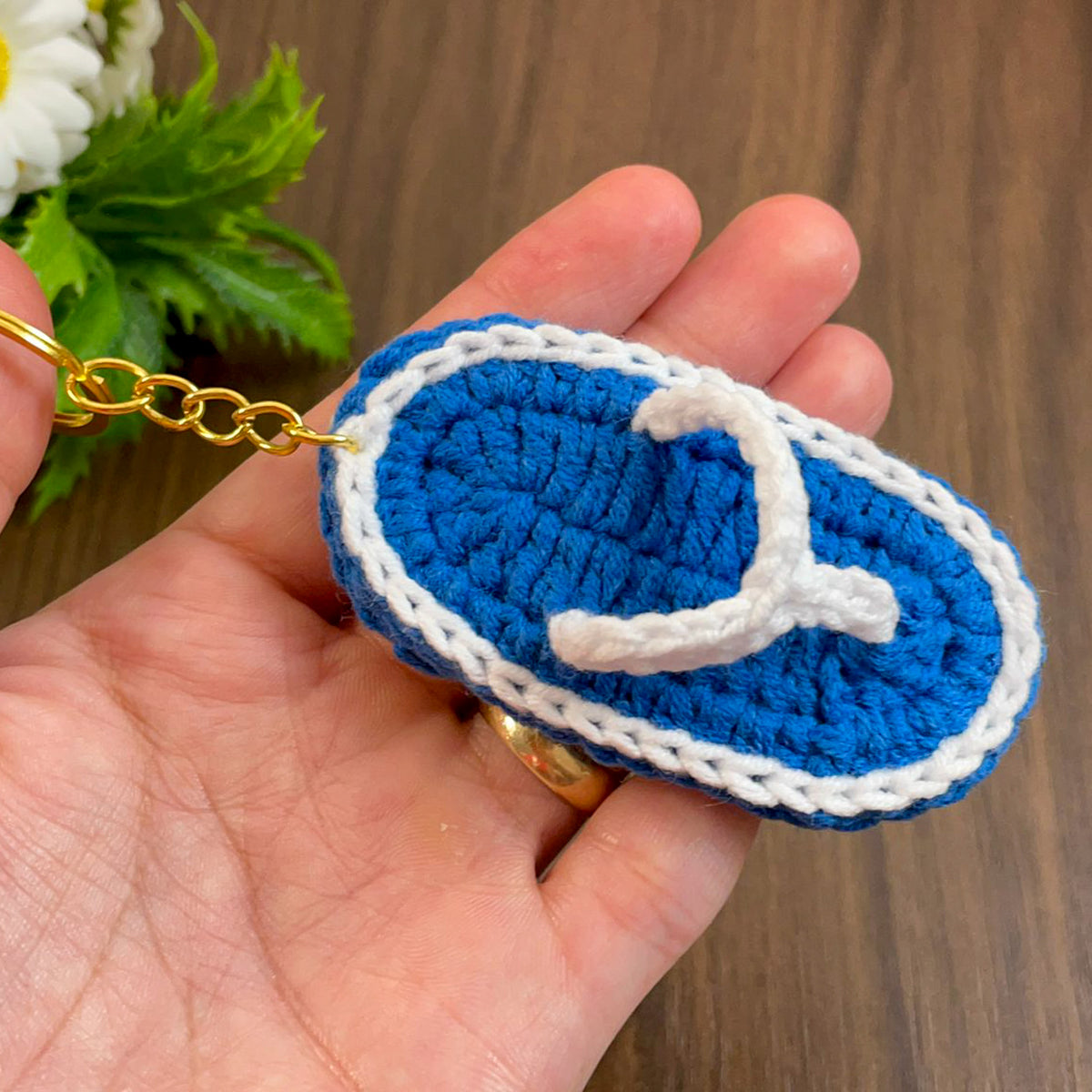 Crochet Flip Flop Keychain Pattern PDF, Mini Sandal Charm Tutorial, Summer Bag Accessory