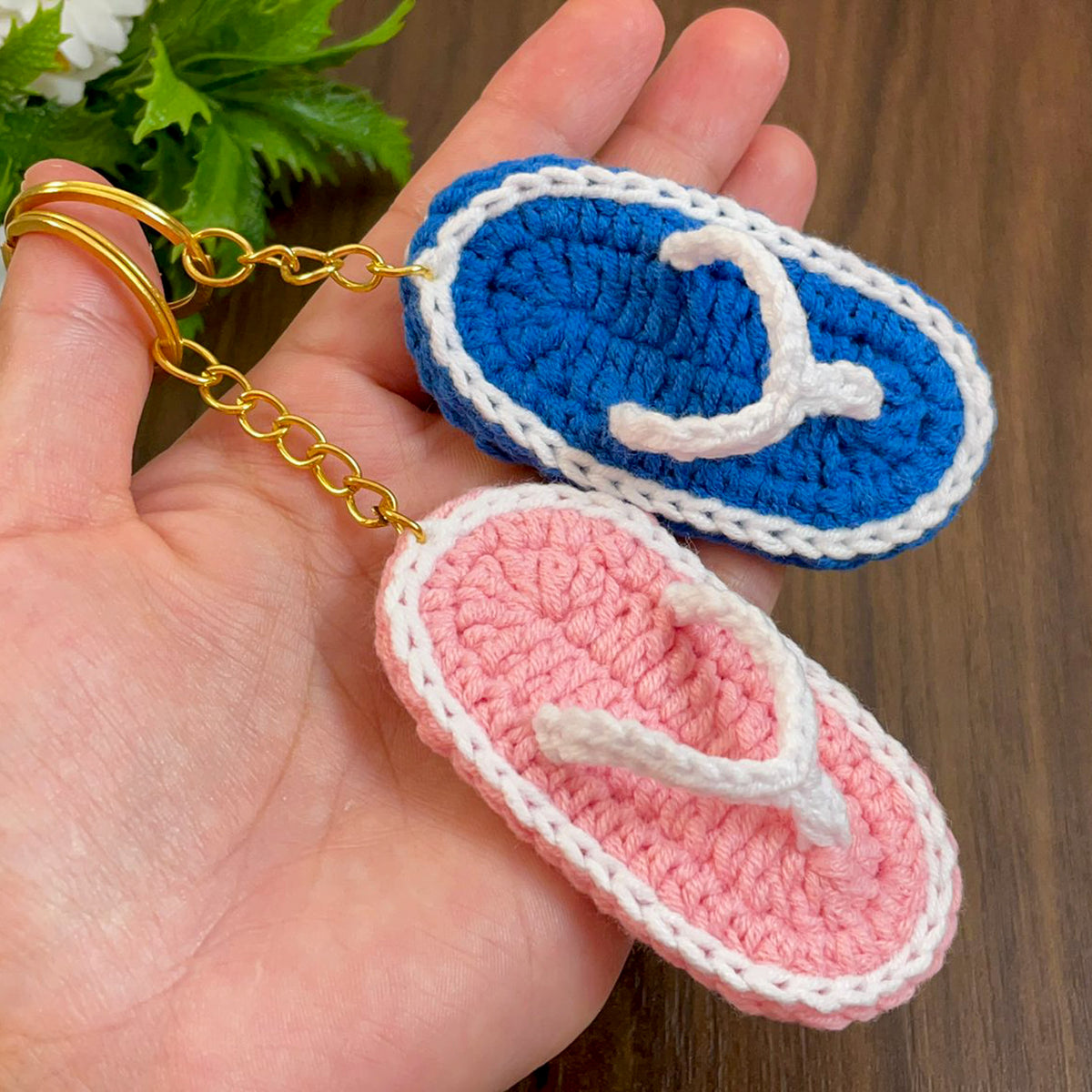 Crochet Flip Flop Keychain Pattern PDF, Mini Sandal Charm Tutorial, Summer Bag Accessory