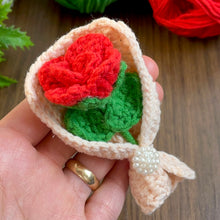 Crochet Rose Bouquet Pattern PDF with Mini Flower Gift Wrap Design for Valentine