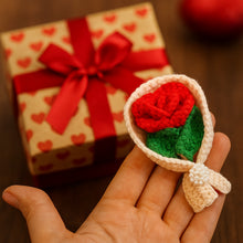 Crochet Rose Bouquet Pattern PDF with Mini Flower Gift Wrap Design for Valentine