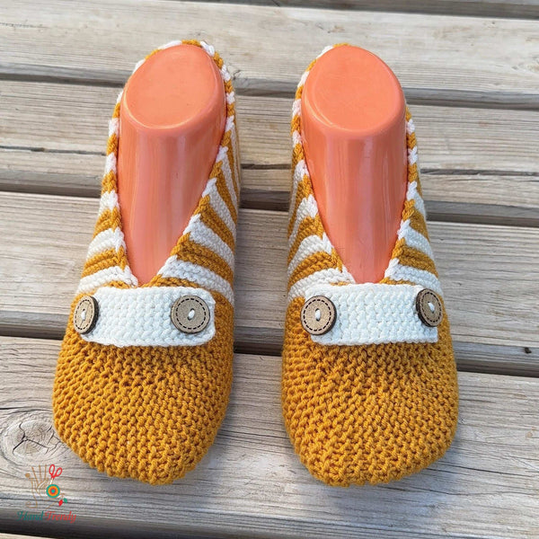 Knit Slipper Pattern PDF – Easy House Slippers for Women - Hand Trendy