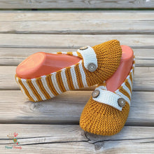 Knit Slipper Pattern PDF – Easy House Slippers for Women - Hand Trendy