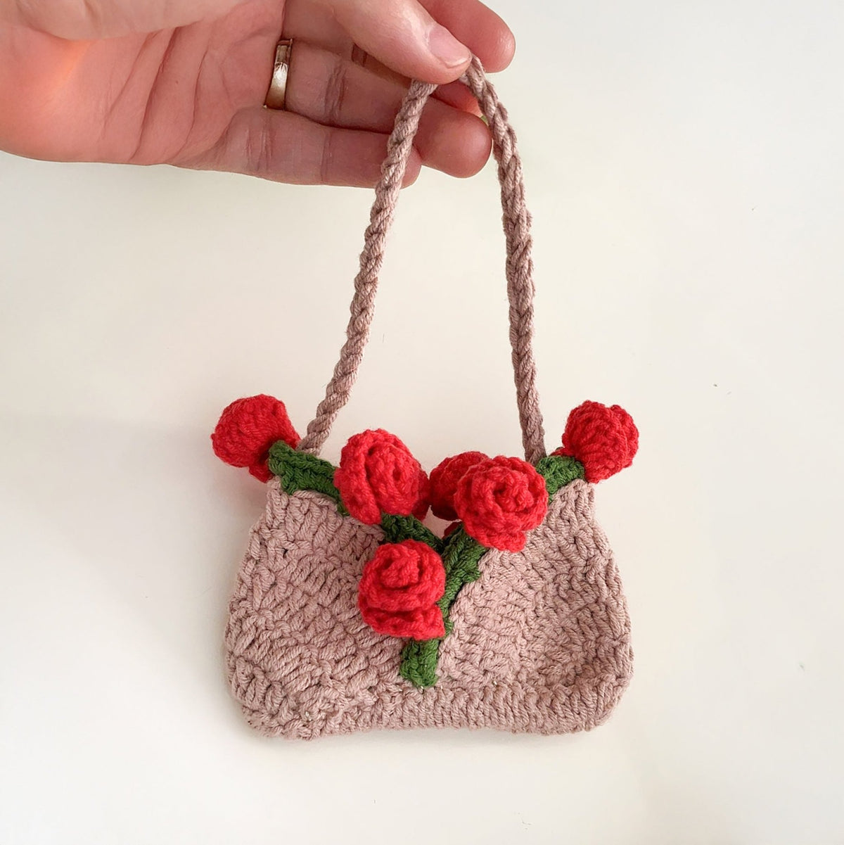 Mini Crochet Rose Bag Pattern PDF – Tiny Floral Purse Ornament Tutorial – Handmade Crochet Decor - Hand Trendy