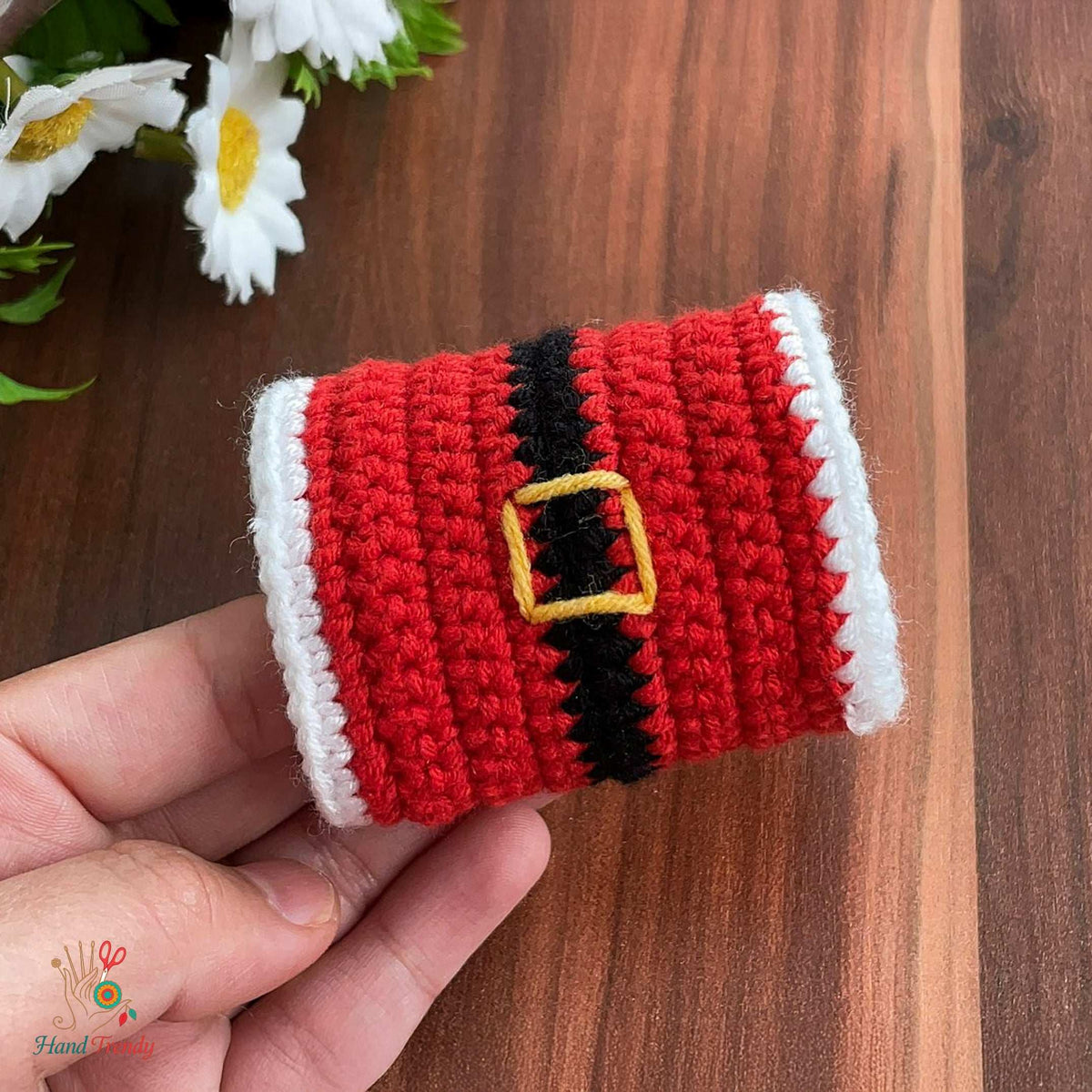Santa Napkin Ring Crochet Pattern PDF For Christmas Table Setting - Hand Trendy