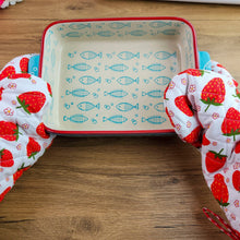 Strawberry Oven Mitt Sewing Pattern – Quilted Kitchen Glove PDF Tutorial - Hand Trendy