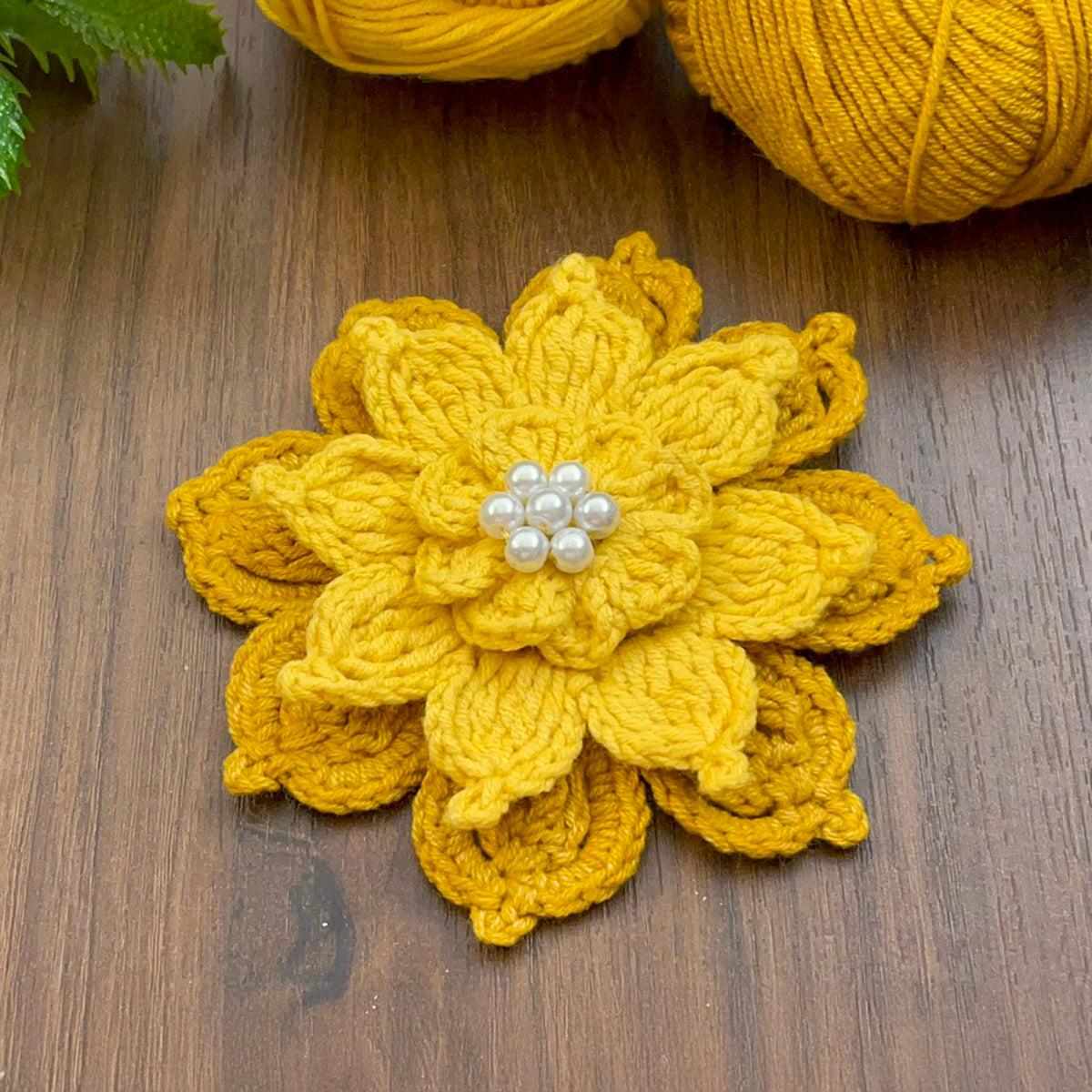 Crochet Lotus Flower Pattern PDF – 3D Layered Floral Appliqué Tutorial – Handmade Crochet Brooch or Hair Accessory - Hand Trendy