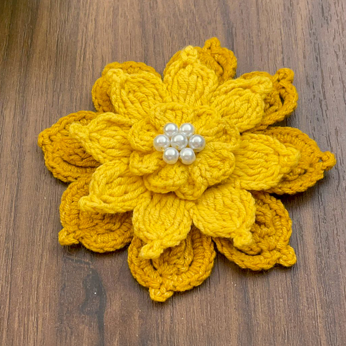 Crochet Lotus Flower Pattern PDF – 3D Layered Floral Appliqué Tutorial – Handmade Crochet Brooch or Hair Accessory - Hand Trendy
