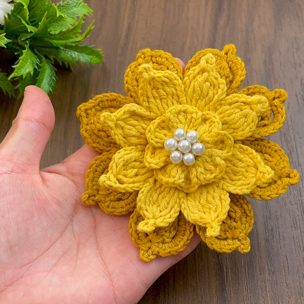 Crochet Lotus Flower Pattern PDF – 3D Layered Floral Appliqué Tutorial – Handmade Crochet Brooch or Hair Accessory - Hand Trendy