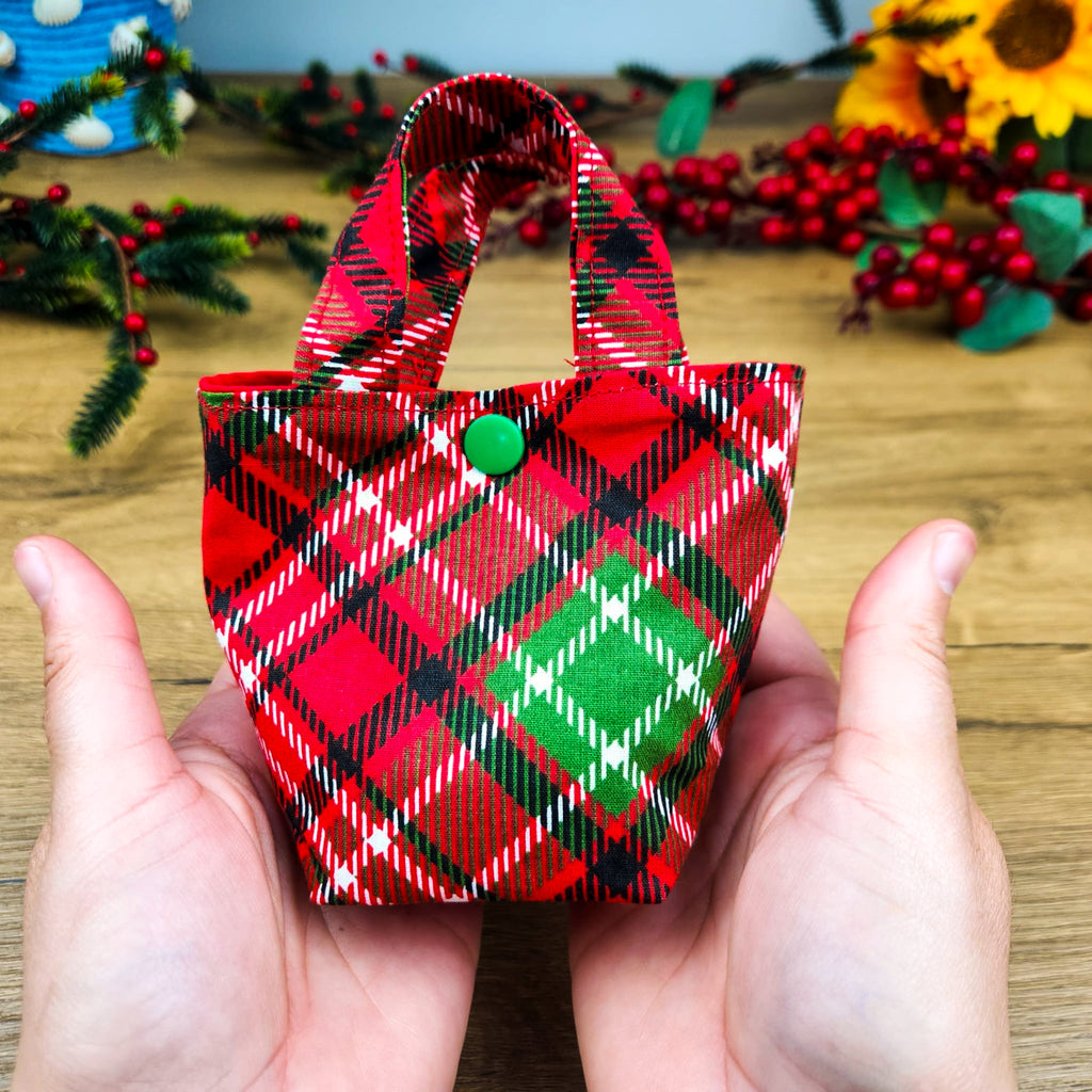 Mini Christmas Tote Bag Sewing Pattern PDF, Small Gift Bag DIY Template - Hand Trendy
