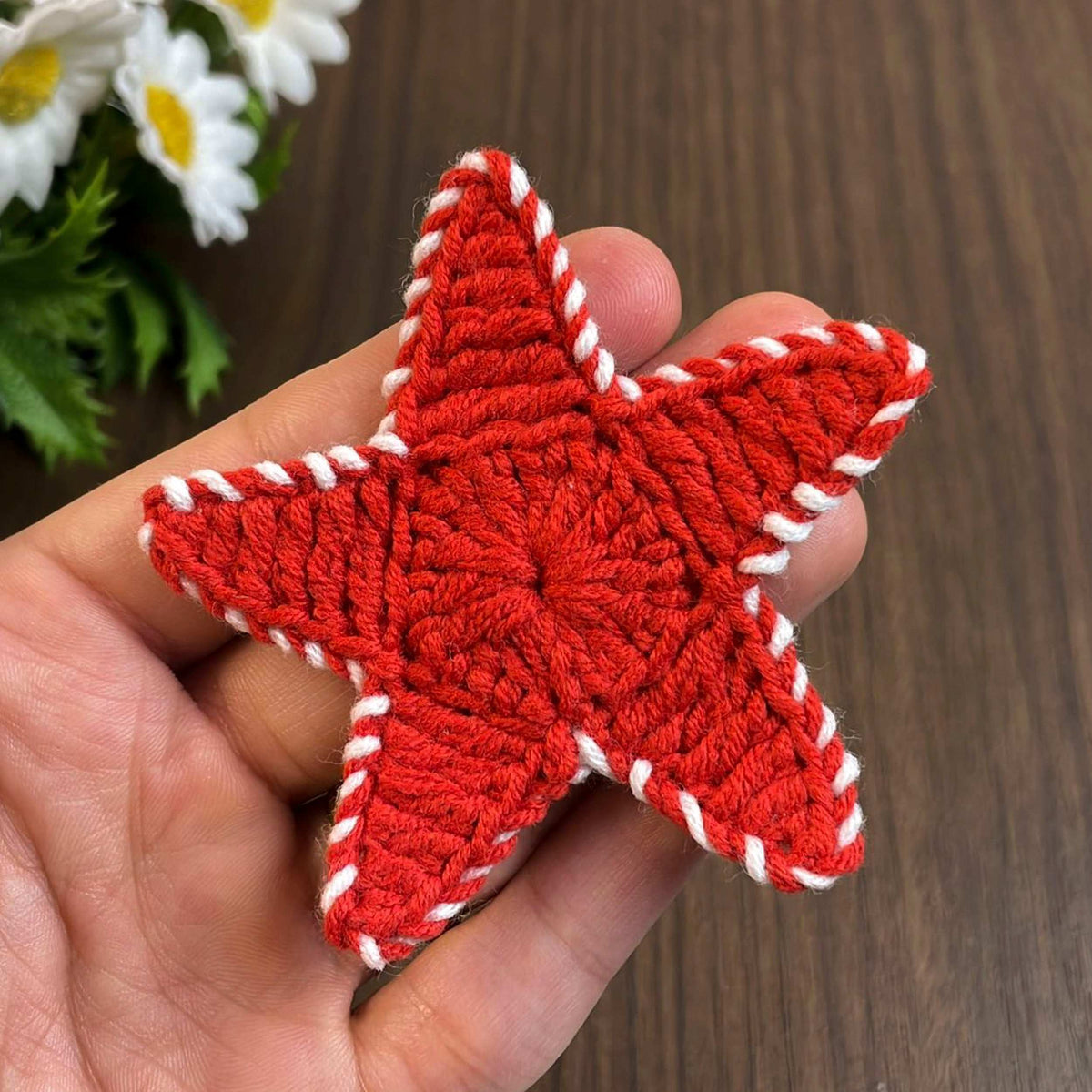 Crochet Star Pattern PDF – Holiday Ornaments & Christmas Decor DIY - Hand Trendy