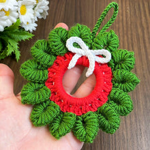 Holiday Crochet Wreath Pattern PDF, DIY Red Green Xmas Decoration Guide