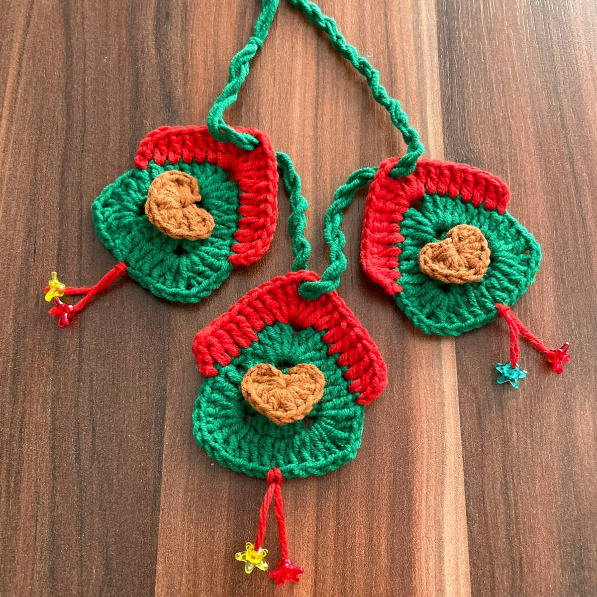 Crochet Heart House Ornament Pattern PDF – Handmade Door Hanging Tutorial – Holiday Crochet Wall Decoration - Hand Trendy