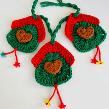 Crochet Heart House Ornament Pattern PDF – Handmade Door Hanging Tutorial – Holiday Crochet Wall Decoration - Hand Trendy