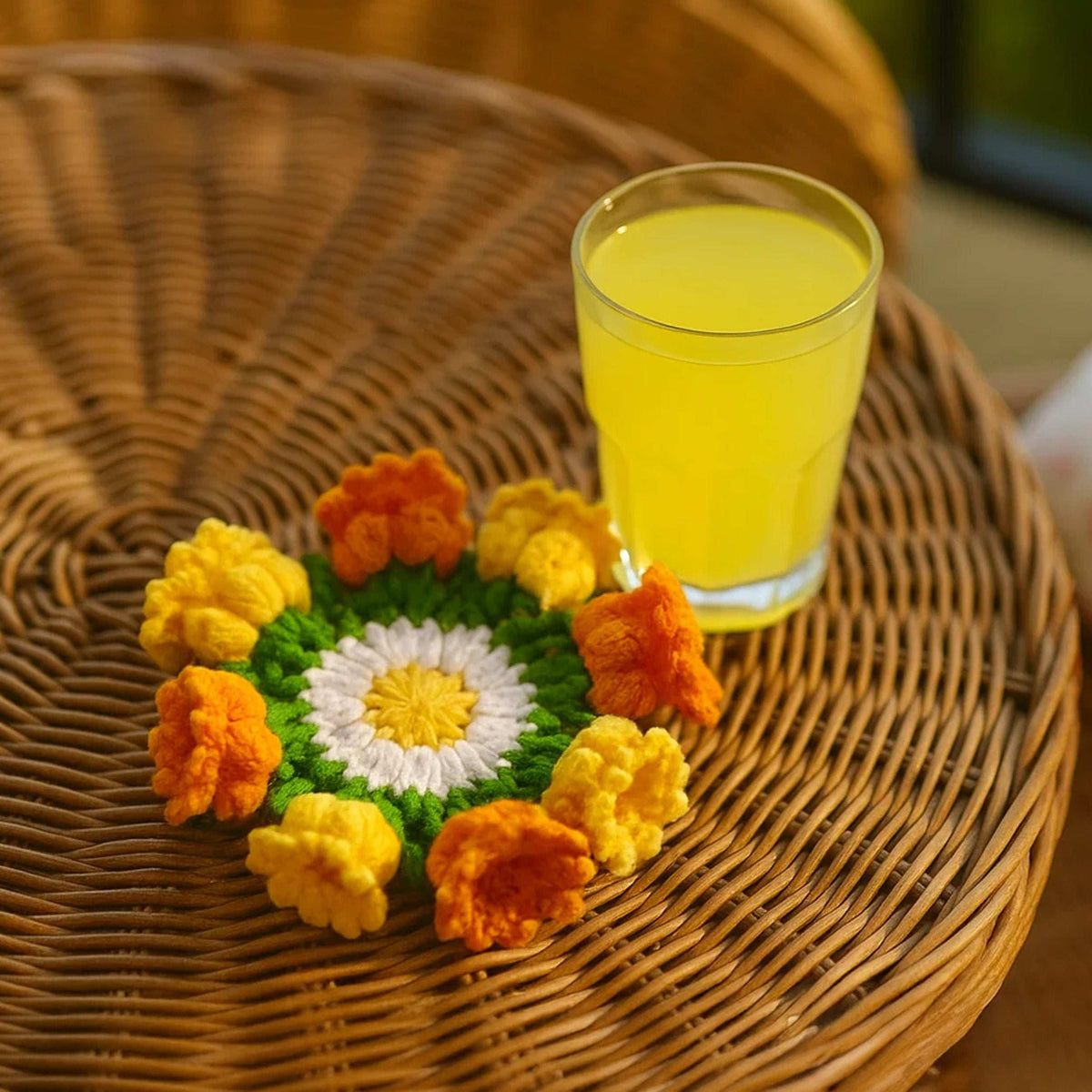 Tulip Coaster Crochet Pattern – Colorful Flower Doily PDF - Spring Floral Table Decor - Hand Trendy