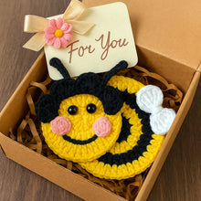 Crochet Bee Applique Pattern PDF, Cute Bumblebee Motif Design, Kids Bag Patch, Spring Nursery Decor Tutorial
