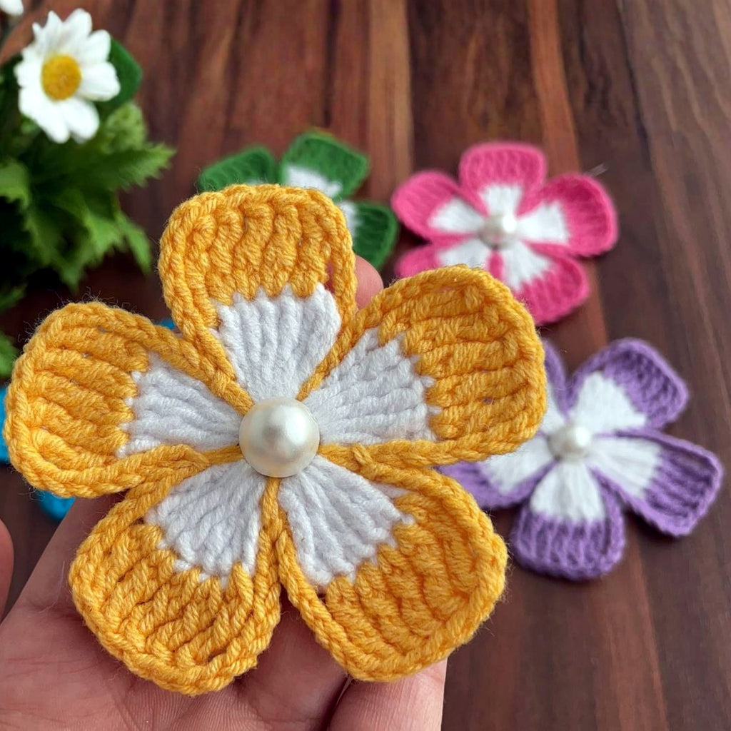 Crochet Flower Applique Pattern PDF, Five Petal Floral Motif Design, Pearl Center Embellishment, Hair Clip Brooch Decor, Handmade Craft
