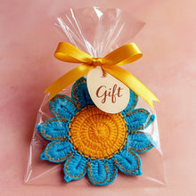 Crochet Flower Coaster Pattern PDF, Blue Petal Mug Rug Design, Handmade Cup Mat Tutorial, English & German