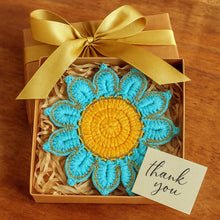 Crochet Flower Coaster Pattern PDF, Blue Petal Mug Rug Design, Handmade Cup Mat Tutorial, English & German
