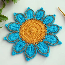 Crochet Flower Coaster Pattern PDF, Blue Petal Mug Rug Design, Handmade Cup Mat Tutorial, English & German