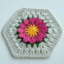 Crochet Hexagon Coaster Pattern PDF, 3D Flower Mug Rug Design, Handmade Floral Cup Mat Tutorial, English & German