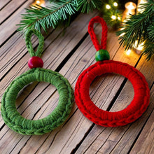 Christmas Crochet Wreath Pattern - Christmas Tree Decoration - Christmas Ornament Pattern | Easy PDF for Beginners