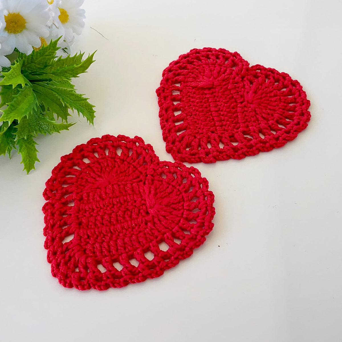 Valentine's Crochet Heart Coaster Pattern PDF - Instant Download Crochet Gift Pattern - Hand Trendy