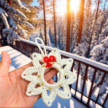 Christmas Crochet Star and Wreath Pattern - Christmas Decoration & Holiday Ornament - Christmas Tree Decor for Beginners