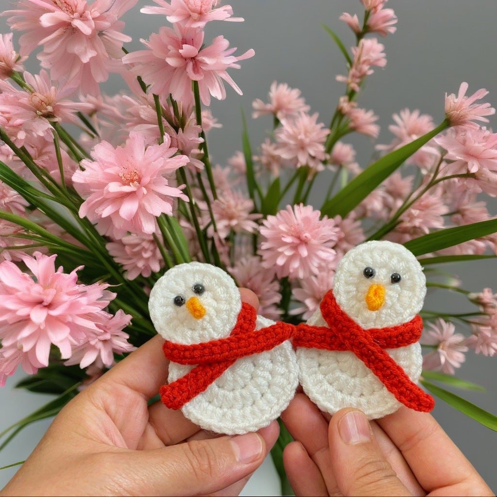 Easy Crochet Snowman Pattern - PDF Only - Little Snowman with Scarf - Hand Trendy