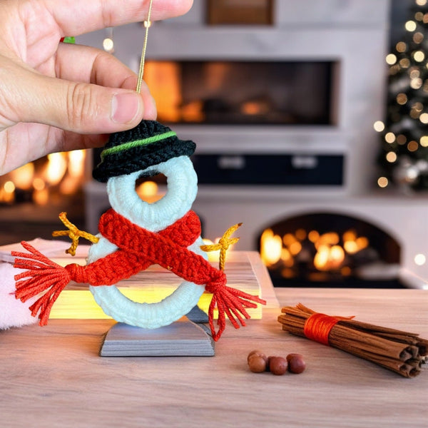 Snowman Amigurumi Pattern, Adorable Christmas Crochet Decor for Holiday Gifting & Handmade Winter Ornament DIY