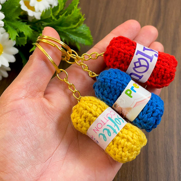 Crochet Keychain Tutorial - Mini Crochet Yarn Ball Ornament for Crochet Lovers - Inspirational Crochet Keychain Ideas