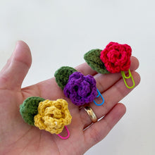 Micro Crochet Rose Paper Clip Bookmark, Cute Floral Planner Accessories, Perfect Gift for Book Lovers and Journal Enthusiasts