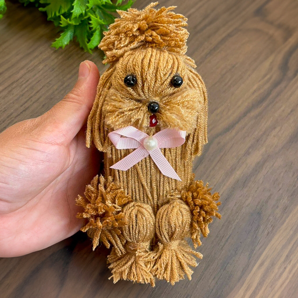 DIY Yarn Dog Pattern - Easy Craft Tutorial - Great Gift Idea for Crafters - Hand Trendy