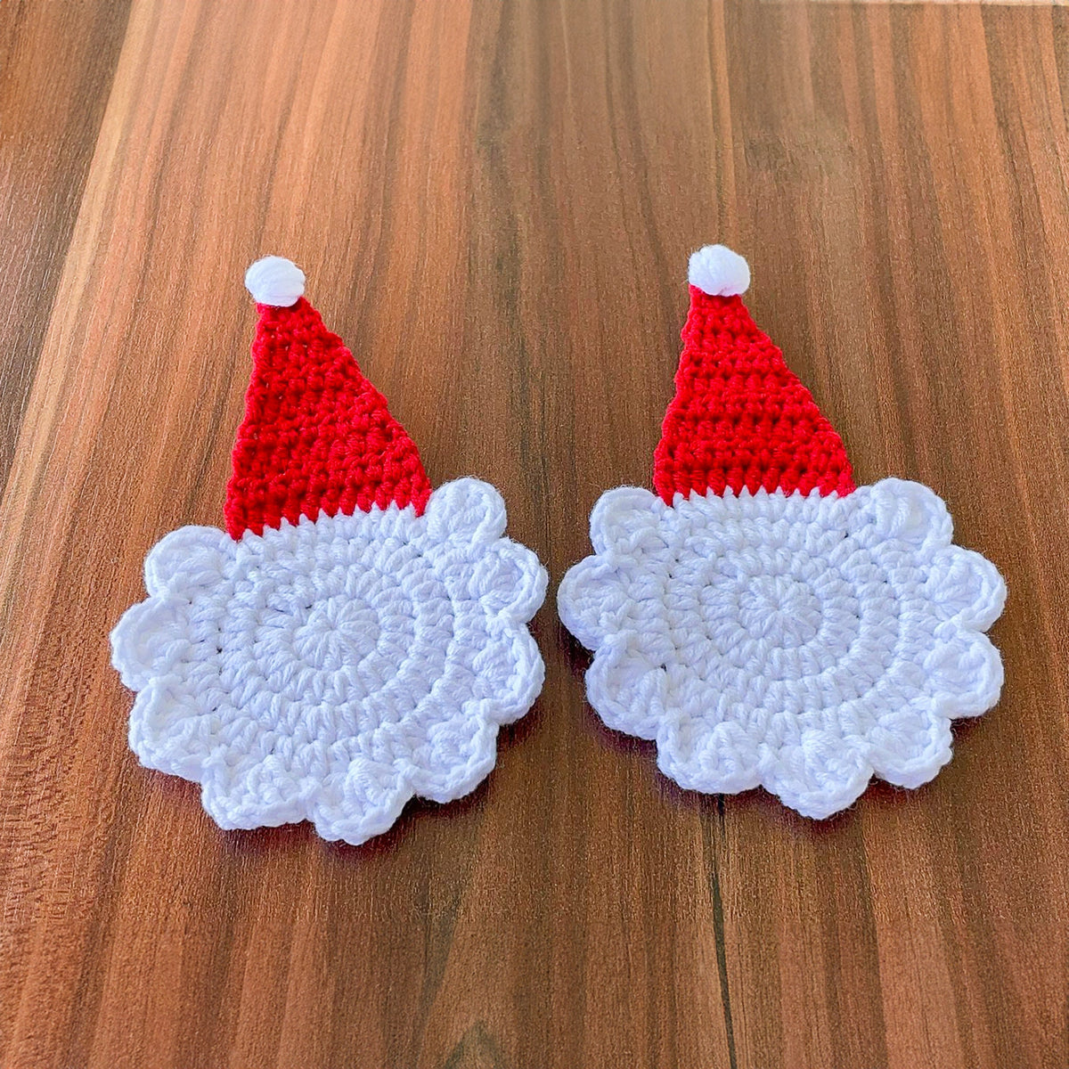 Crochet Santa Hat Coasters Pattern - Ideal for Coffee Lovers - Hand Trendy