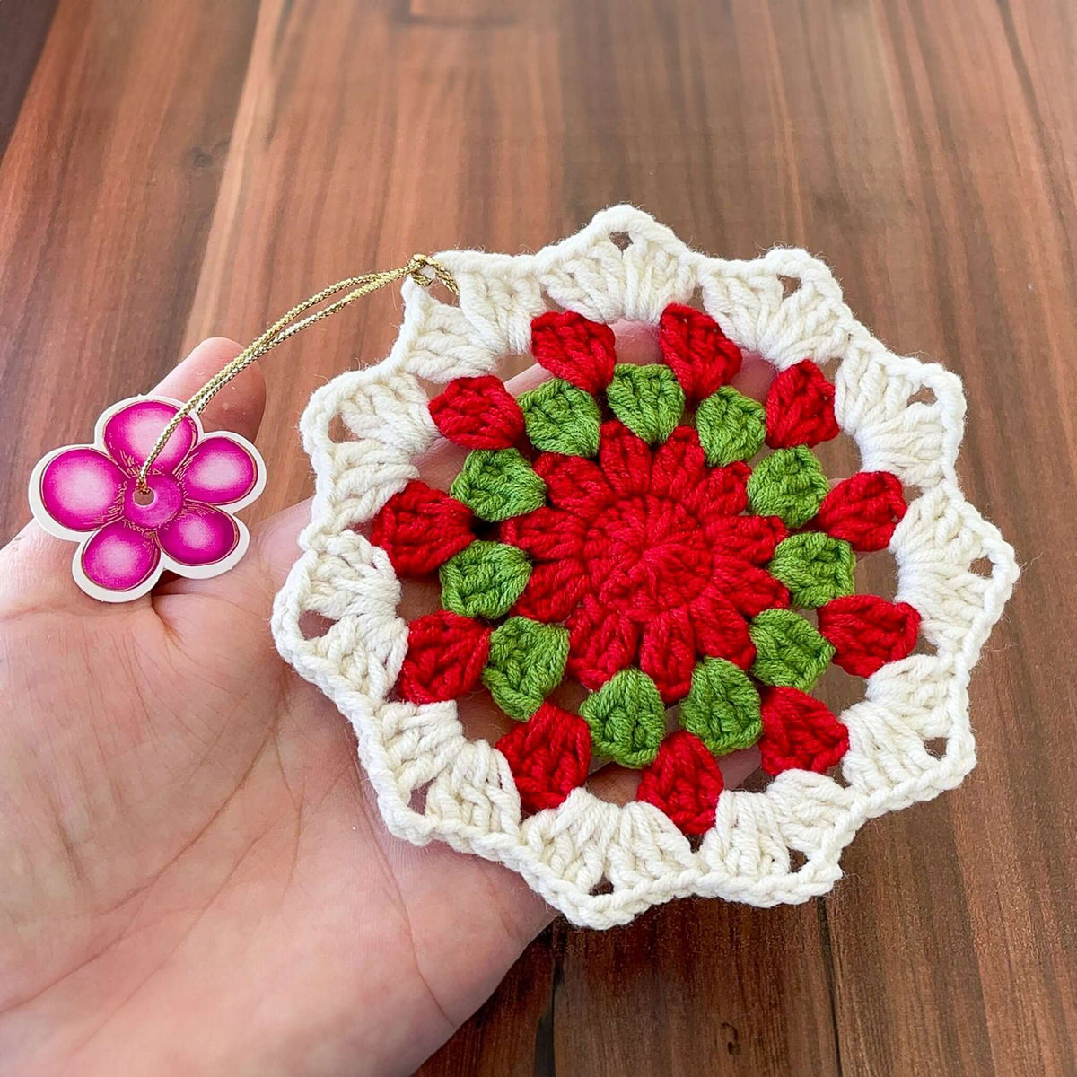 Xmas Crochet Coasters Pattern - Easy Christmas Doily Coasters for Beginners - Hand Trendy